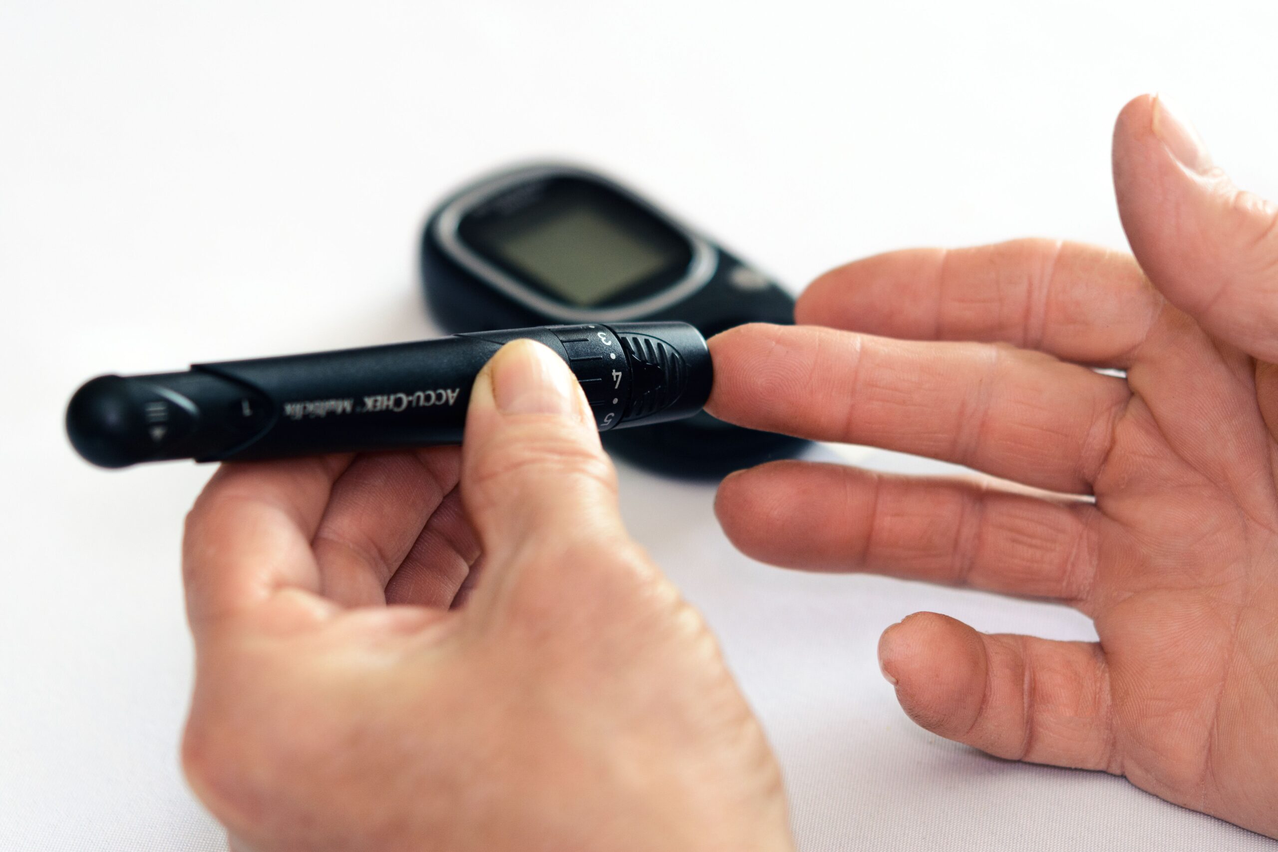 How long does it take cinnamon to lower blood sugar blood glucose monitor reading β tracking how long cinnamon takes to lower blood sugar
