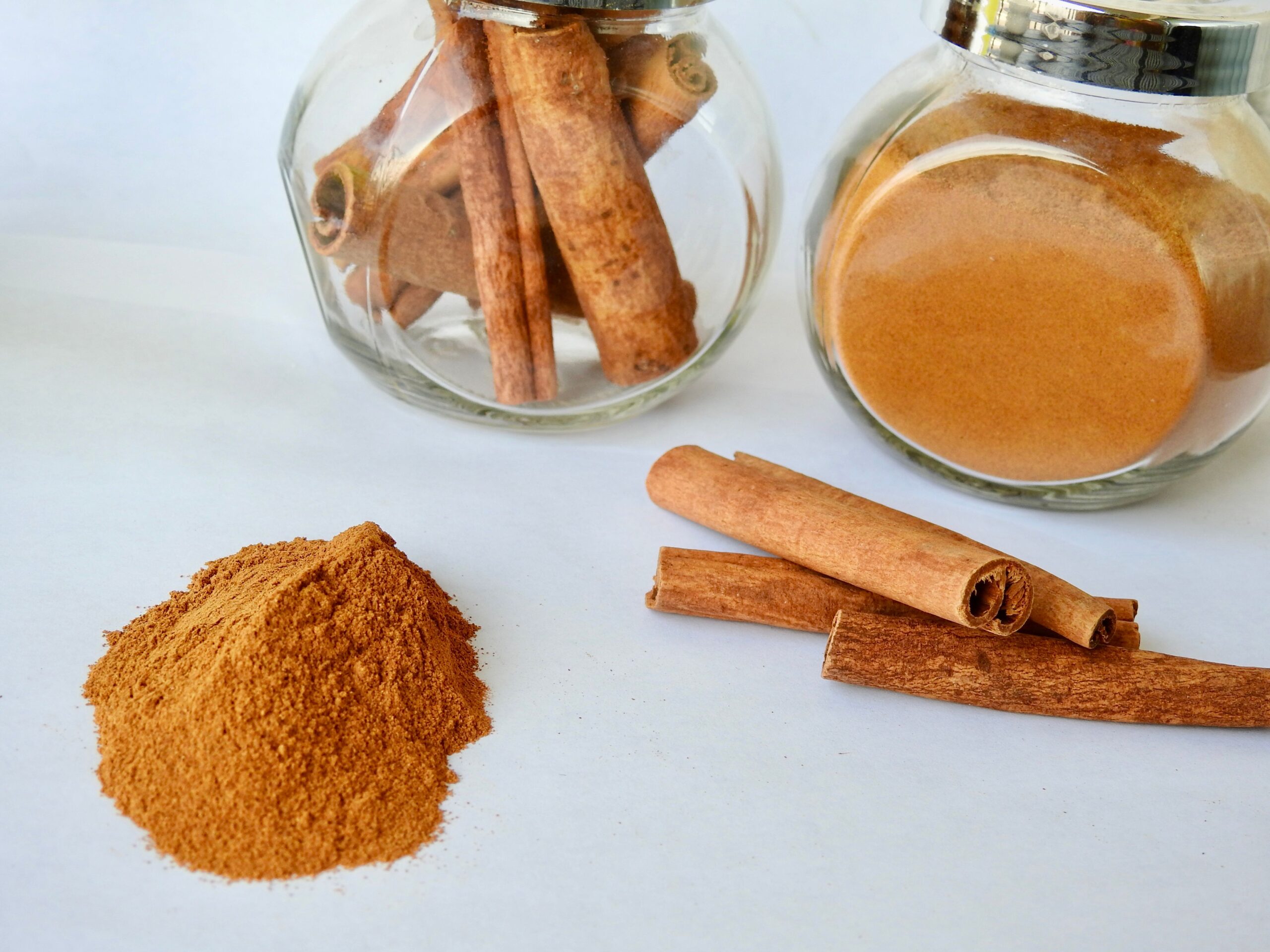 Can cinnamon lower blood sugar — cinnamon sticks and powder for natural blood sugar support